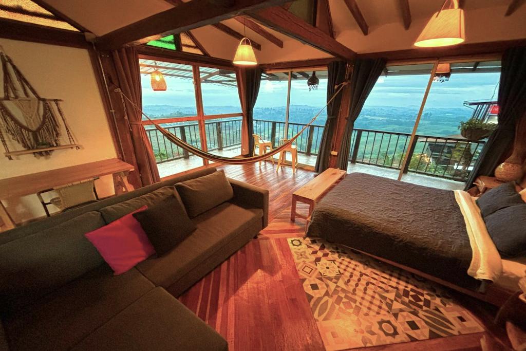 Wo kann man in Filandia übernachten? – Die besten Stadtviertel + Tipps